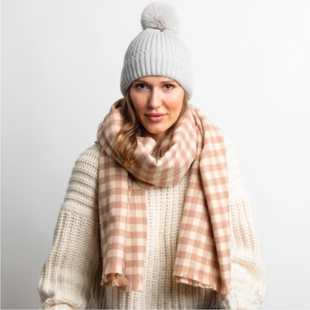 Hat Attack The Check Scarf In Blush
